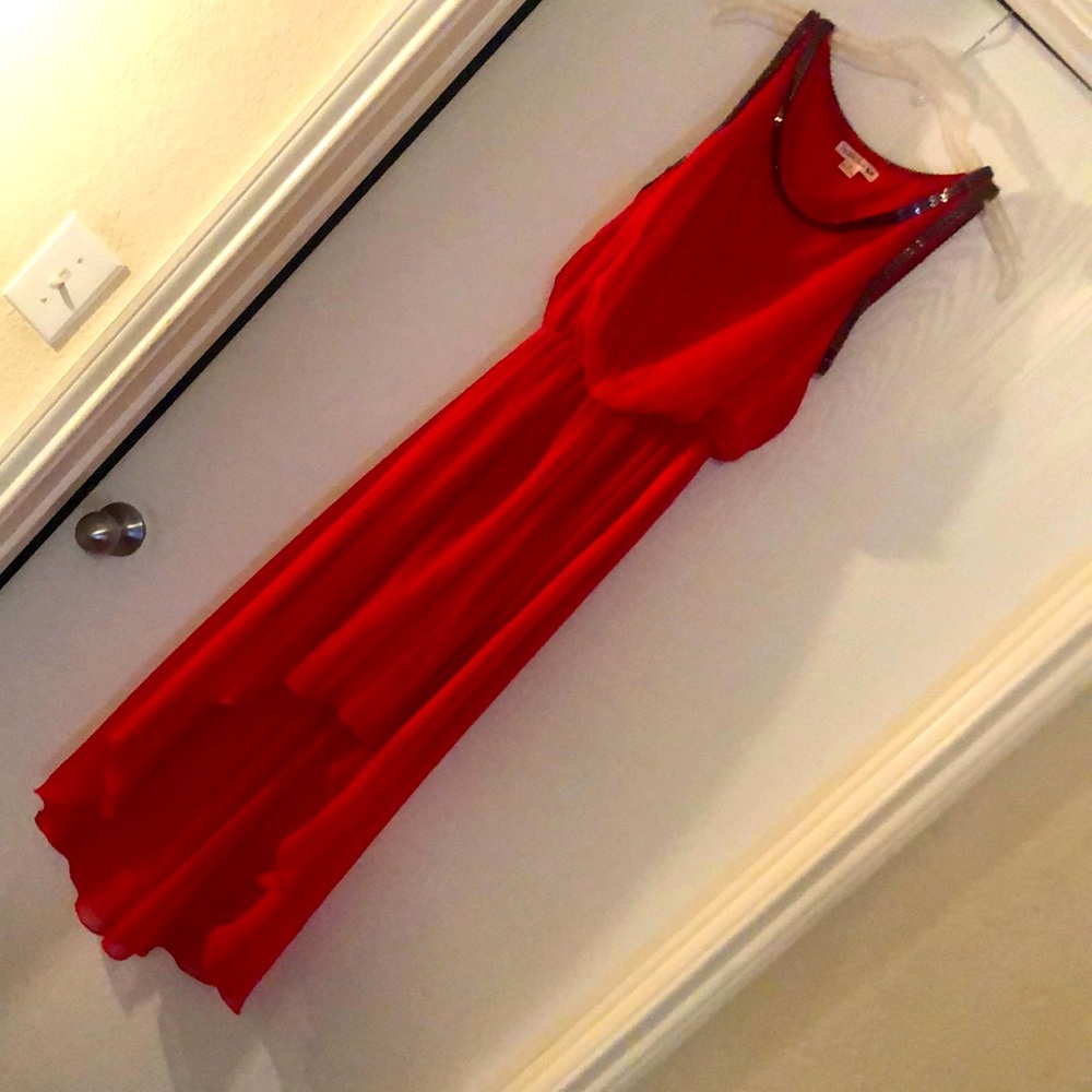 Dress - Picture 2 of 2
